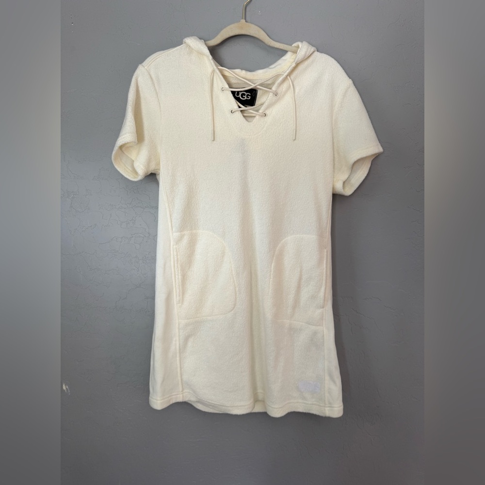 UGG Women's Cream Hooded Dress Yasmine Size Small NWT